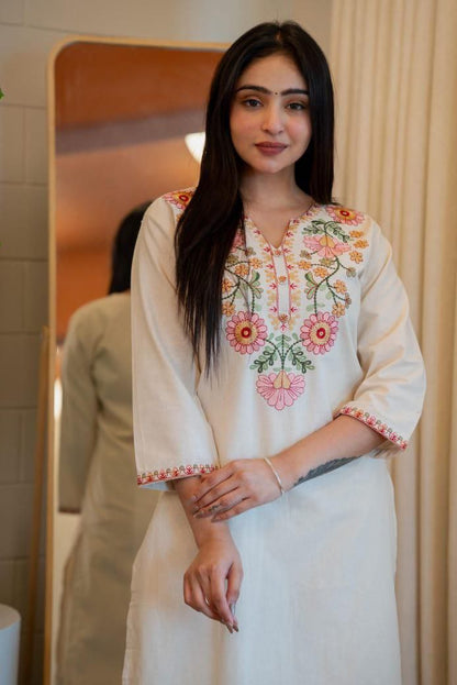Designers Kurti Pent, Pure Khadi Cotton, Cotton Inner (Full), Embroidery With Sequence Work, 3/4 With Embroidery Work Lace