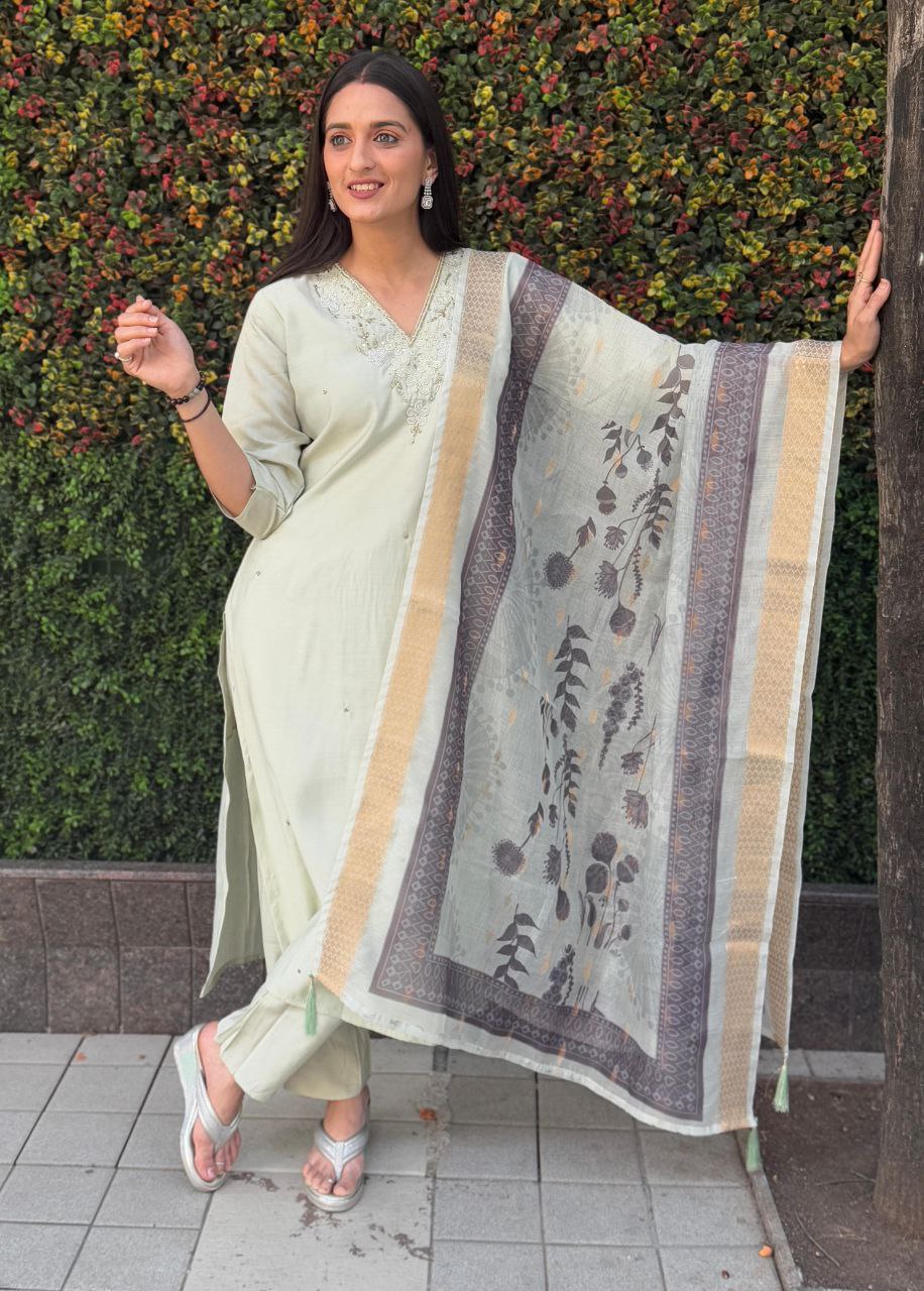 Designers Kurta Pent Set, Premium Roman Silk & Kurta Full Inner Cotton with Hand Work Neckline, Dupatta Heavy Chanderi jacquard With Digital Print With Latkan