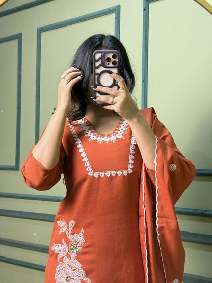 Designers Kurti Pent Dupatta Set, Premium Roman Silk, Embroidery With Sequence Work & Cotton Inner (Full), Dupatta Romam Silk With Embroidery Work
