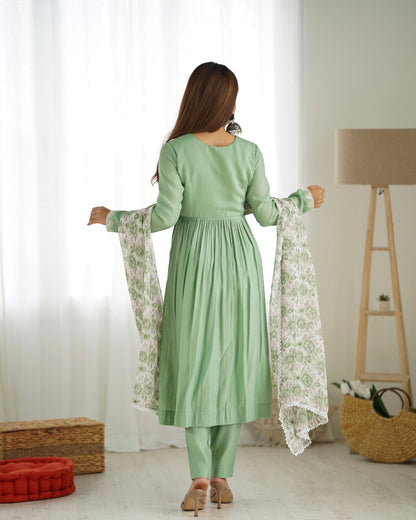 NEW PURE SOFT HEAVY ROMANSILK CHANDERI FABRIC NYRA CUT KURTA WITH DUPPTA SET,PENT READY TO WEAR