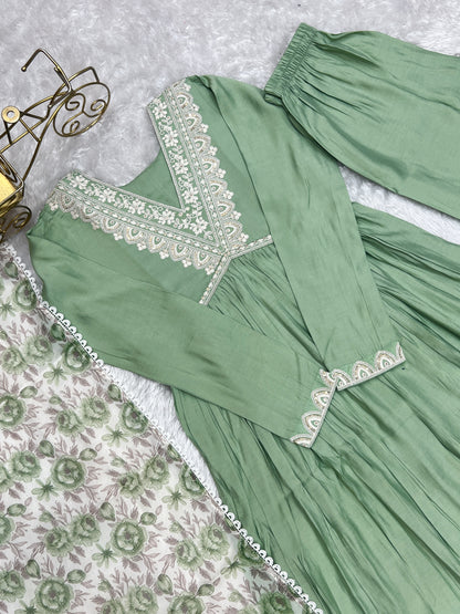 NEW PURE SOFT HEAVY ROMANSILK CHANDERI FABRIC NYRA CUT KURTA WITH DUPPTA SET,PENT READY TO WEAR