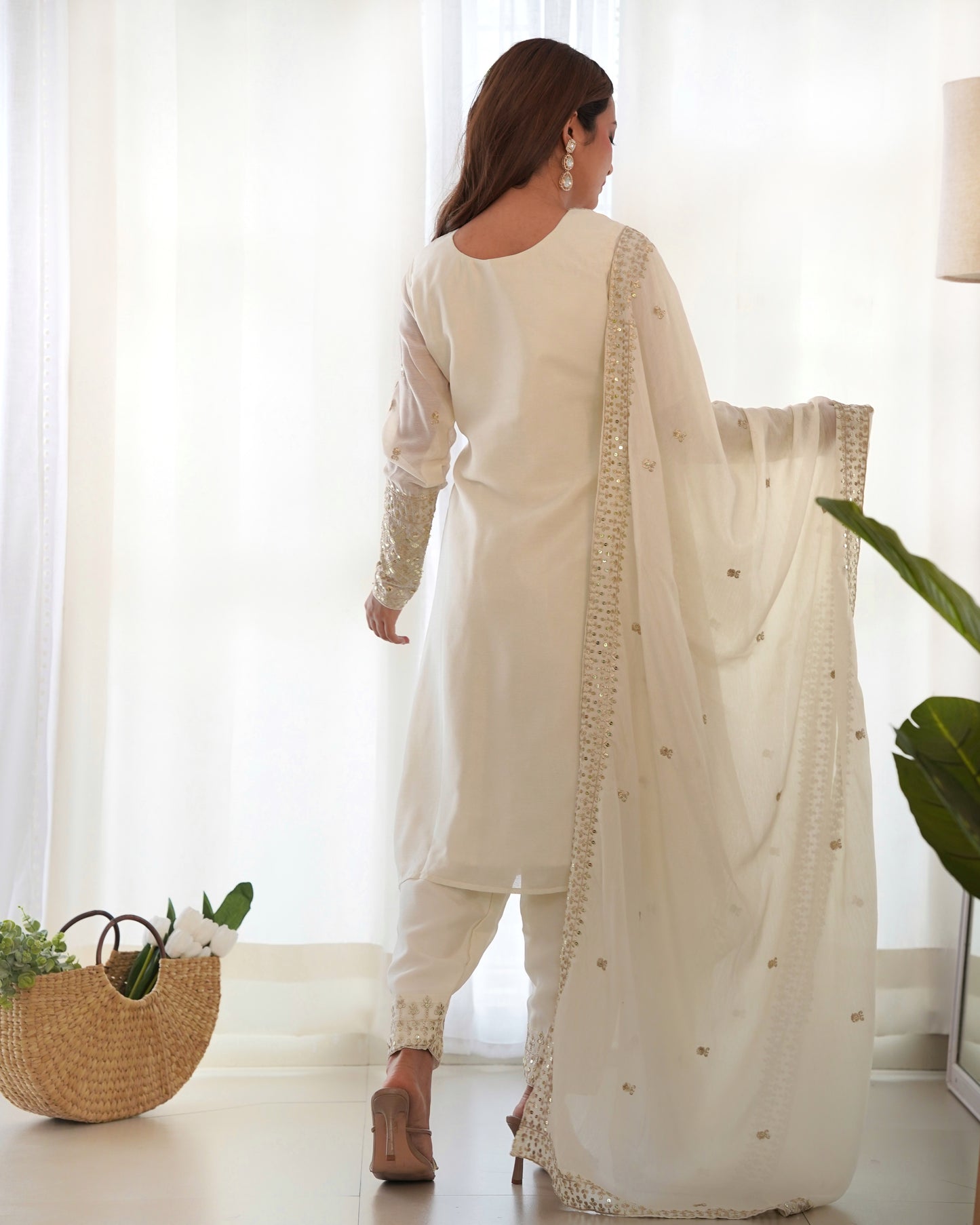 NEW BEAUTIFUL PURE CHINON SILK FABRIC STRAIGHT FIT KURTA WITH DUPPTA SET,TROUSERS,READY TO WEAR