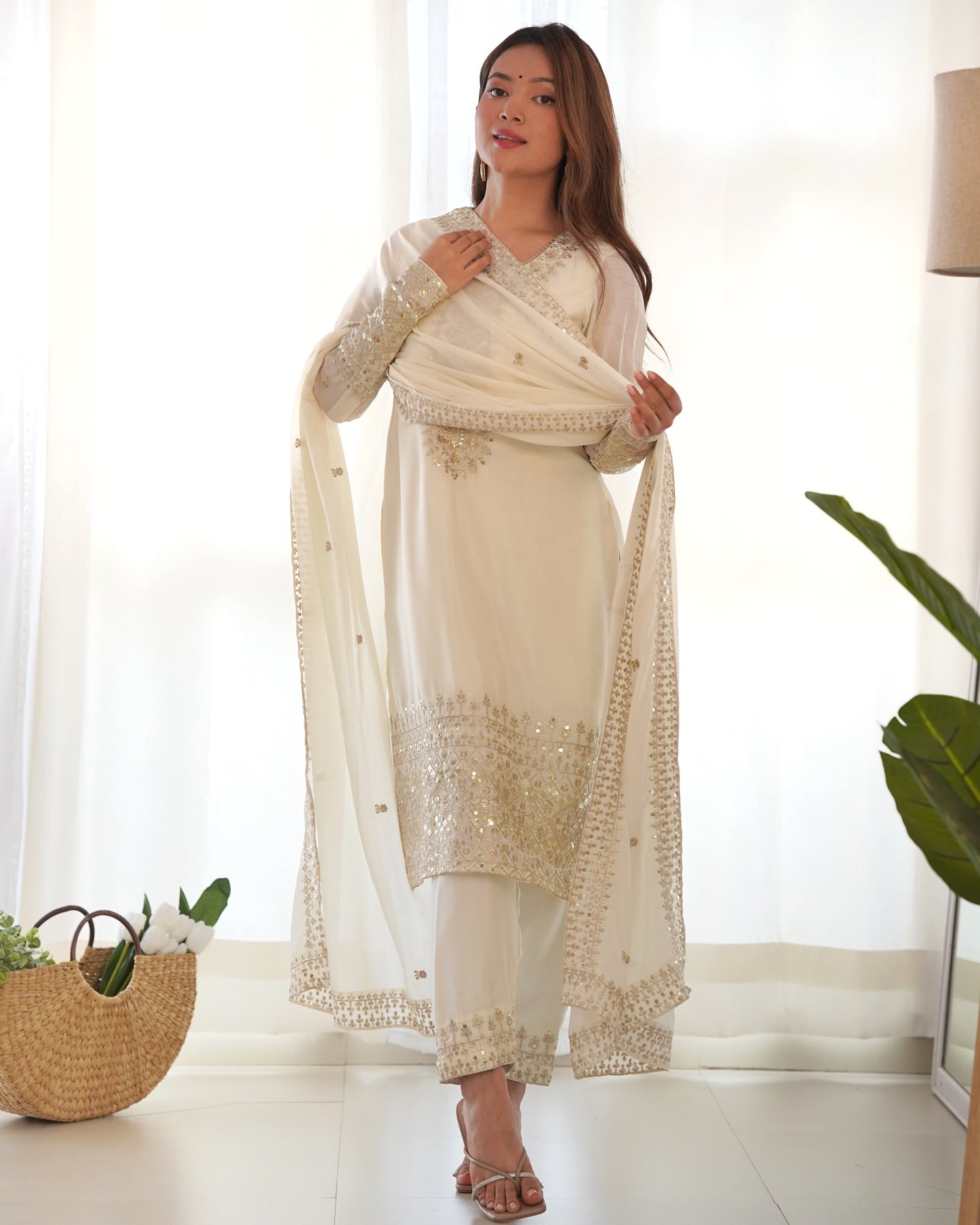 NEW BEAUTIFUL PURE CHINON SILK FABRIC STRAIGHT FIT KURTA WITH DUPPTA SET,TROUSERS,READY TO WEAR