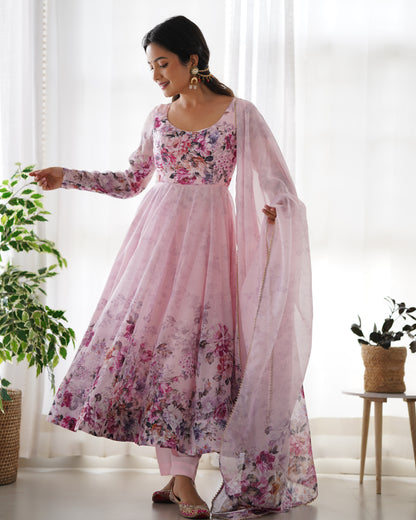 Baby Pink Lightweight & Fresh Look Outfit Is Perfect For Upcoming Festivities And Weddings Which Provides You More Comfort And Style