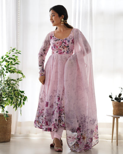 Baby Pink Lightweight & Fresh Look Outfit Is Perfect For Upcoming Festivities And Weddings Which Provides You More Comfort And Style