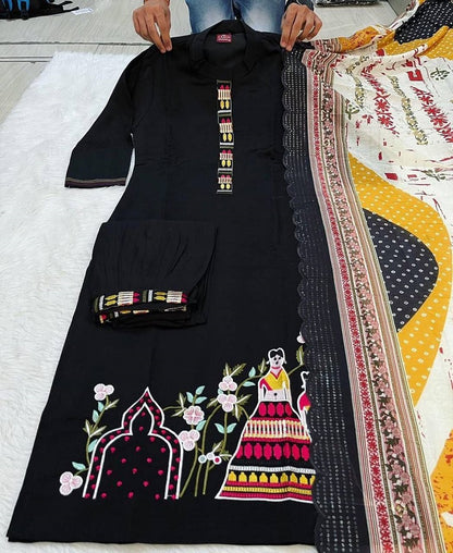 Womans Casual Wear Color Thread Work Kurti Pant With Dupatta