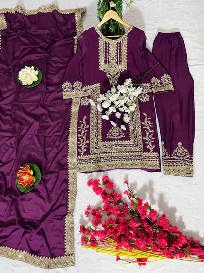 Kurti Pant 3 pcs Pair Embroidered Attractive Party Wear Chinon Silk Fabric Kurti Pair has a Regular-fit