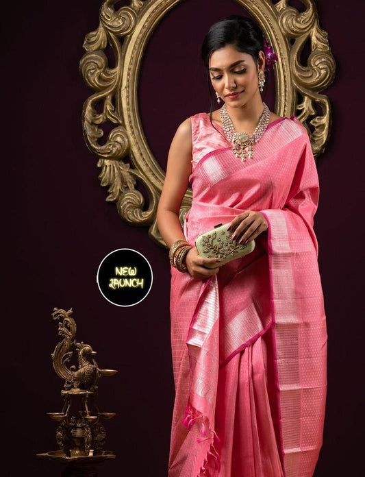 Women Pink Woven Jacquard and Cotton Silk Saree with Unstiched Blouse