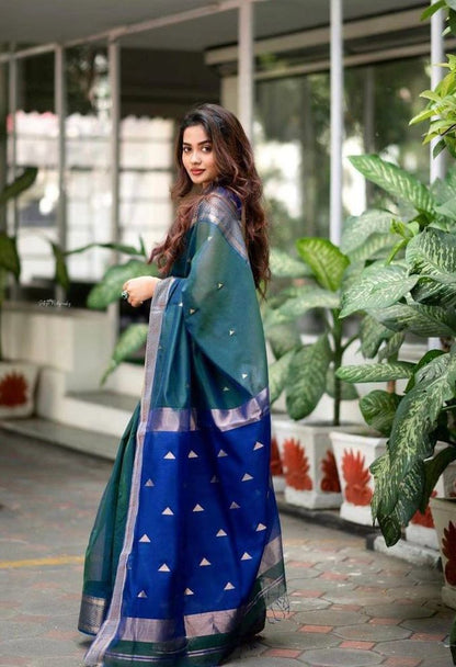 Blue & Rama Banarasi Style Pure Kanjivaram Silk Jacquard Saree With Un-Stiched Blouse