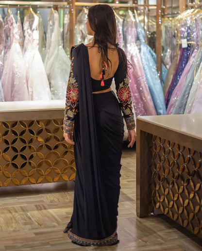 Most beautiful latest Black Deisginer Reception saree with Beautiful Embroidery work on border with Beautiful Embroidery work Unstiched blouse