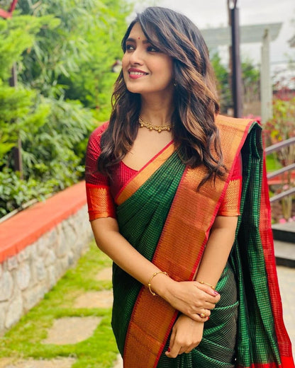 Green Color New Design soft lichi silk golden jari design in All over the body With heavy Jaquard border design Saree South Indian Saree