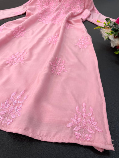 Pink Hand Embroidered New Lucknowi Chikankari Chanderi Kurta Set for Women