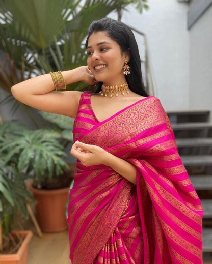 Kanchipuram Silk Saree Bollywood Style Party Wear  Indian Wedding Wear Saree Stunning Banarasi Look Saree