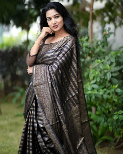 Kanchipuram Silk Saree Bollywood Style Party Wear  Indian Wedding Wear Saree Stunning Banarasi Look Saree