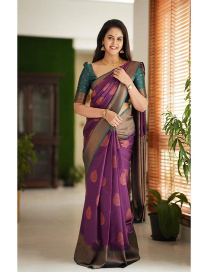 Floral Woven Banarasi Silk Saree with Contrast Border And Contrast Blouse Piece