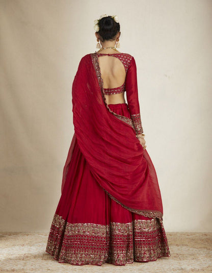 Red Chanderi Embroidered Thread Sequnce Work With Nakshi Scoop Neck Lehenga Set For Women