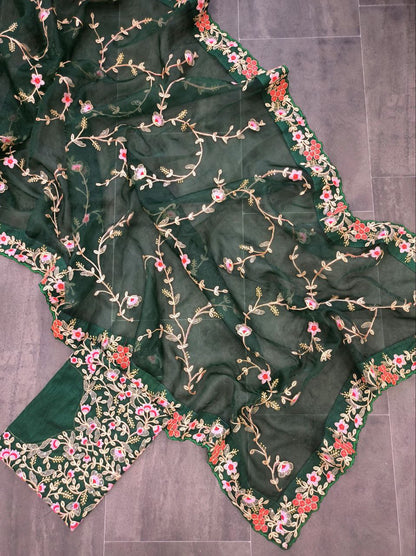Wedding Wear Green Color Embroidery Lace Border Organza Saree With Mono Silk Blouse