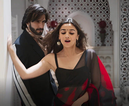 Red& Black Faux Georgette Digital Printed Bollywood Saree For Womens With Beautiful Blouse Piece