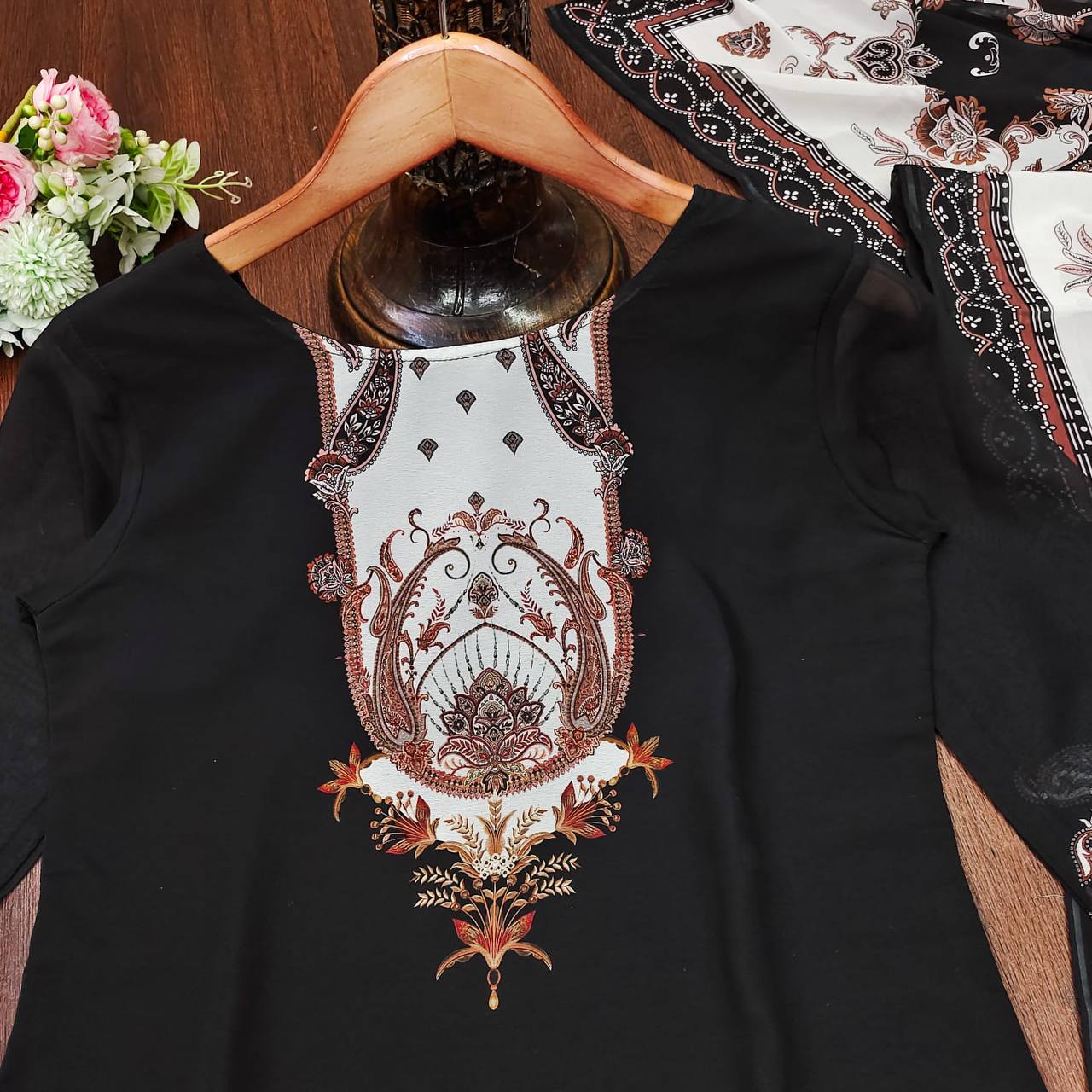 Black and White Beautiful Smart attractive Pakistani sequence embroidered kurta pant and dupatta