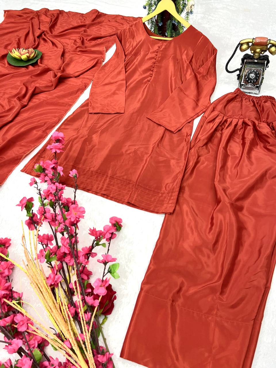 Elegant Natural Silk Plain Kurta Set with Micro Silk Lining & Matching Dupatta
