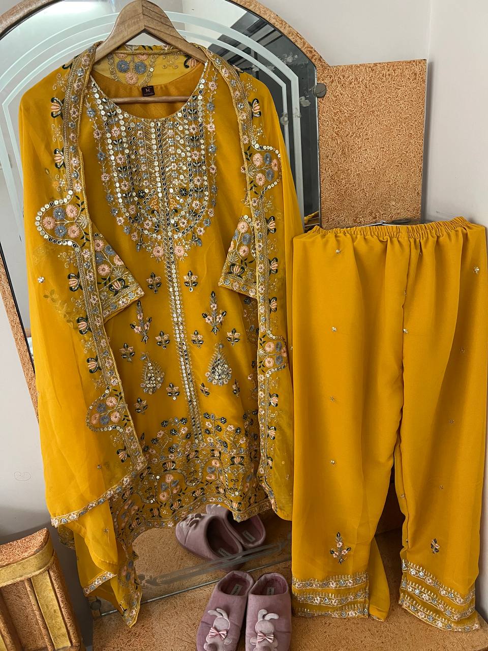 Elegant Faux Georgette Silk Kurti Set with Bottom & Lace-Embellished Dupatta – Multi-Needle Sequins Work (Fully Stitched