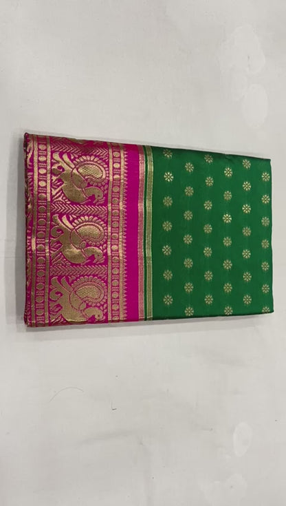 Bollywood Style kanchipuram silk Traditional Green Colore Saree Bold And Beautiful Saree With Weaving Silk Exclusive Indian Wedding Saree