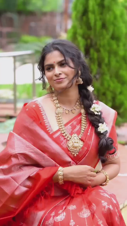 Red Color Wedding Wear Soft Banarasi Silk Saree with Golden Zari Work And Blouse Piece