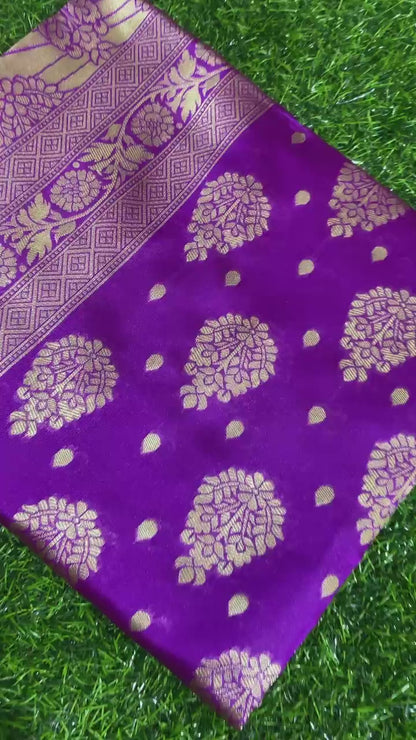 INDIAN TRADITIONAL WEAR COLLECTION BEAUTIFUL STYLISH FANCY COLORFUL PARTY WEAR & OCCASIONAL WEAR BANARASI SILK SAREES